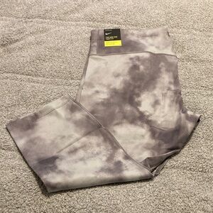 Nike Gray Tie-Dye Leggings